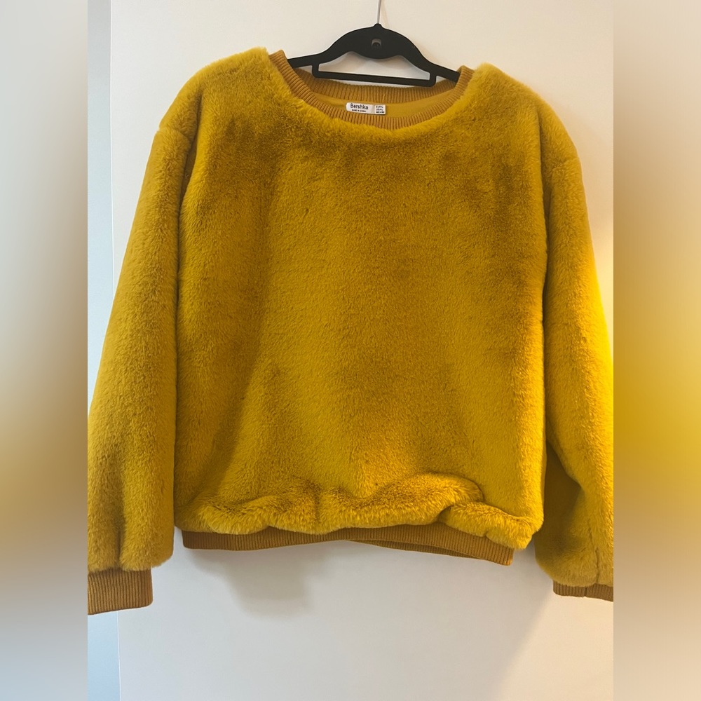 Bershka Mustard Yellow Faux Fur Sweater